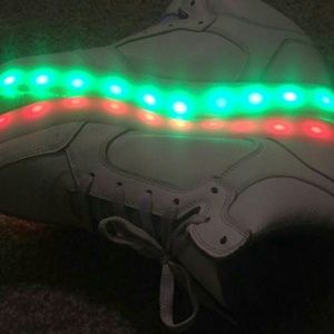Sketchers energy light